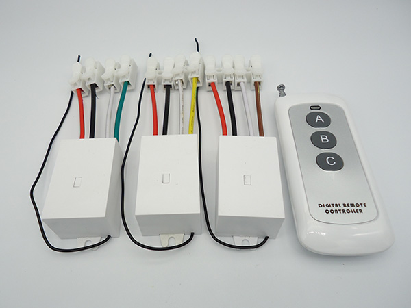 一托三分布式遙控開(kāi)關(guān)